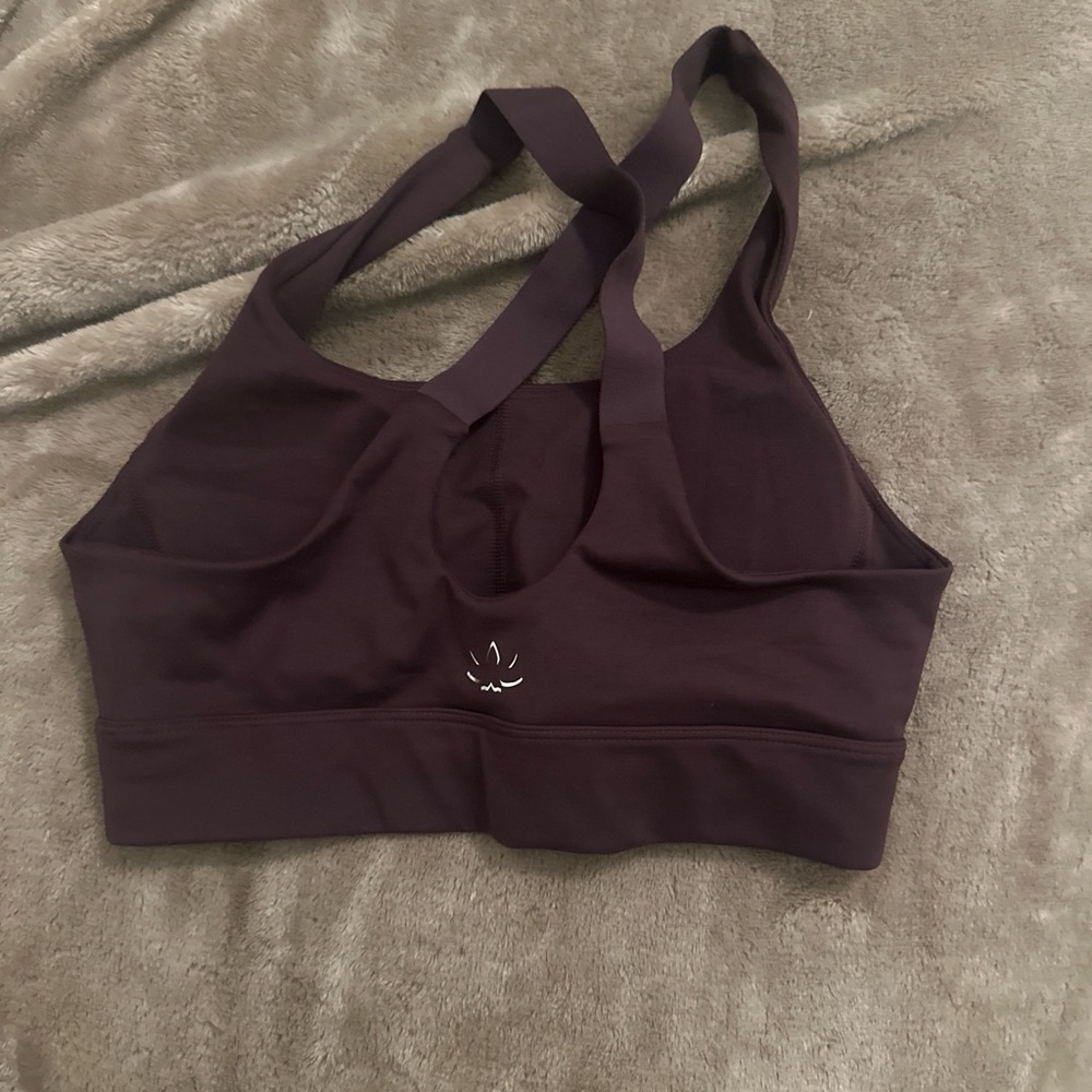 Beyond yoga maroon plum workout yoga set - Picture 2 of 8